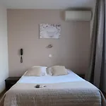 Hotel Blue