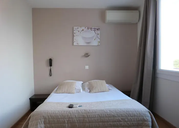 Hotel Blue