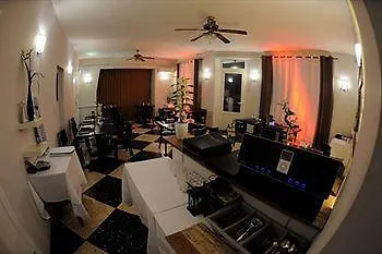 Blue La Seyne-sur-Mer