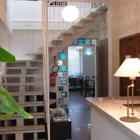 Blue 2* La Seyne-sur-Mer