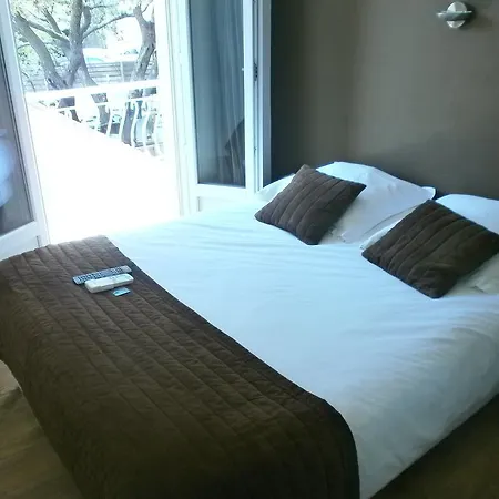 Hotel Blue